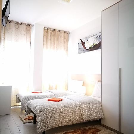 Residenza Serena-Kaixin Mestre Exteriör bild